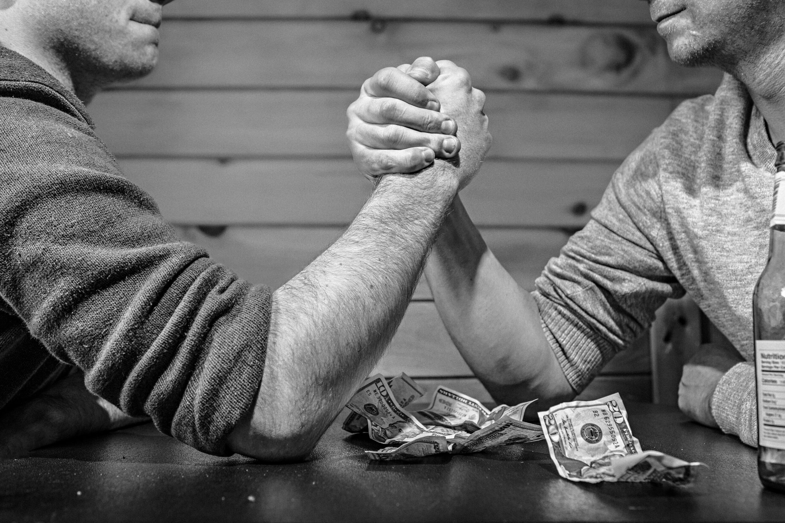 Мужчины без детей чаще увлекаются азартными играми в 2,7 раза