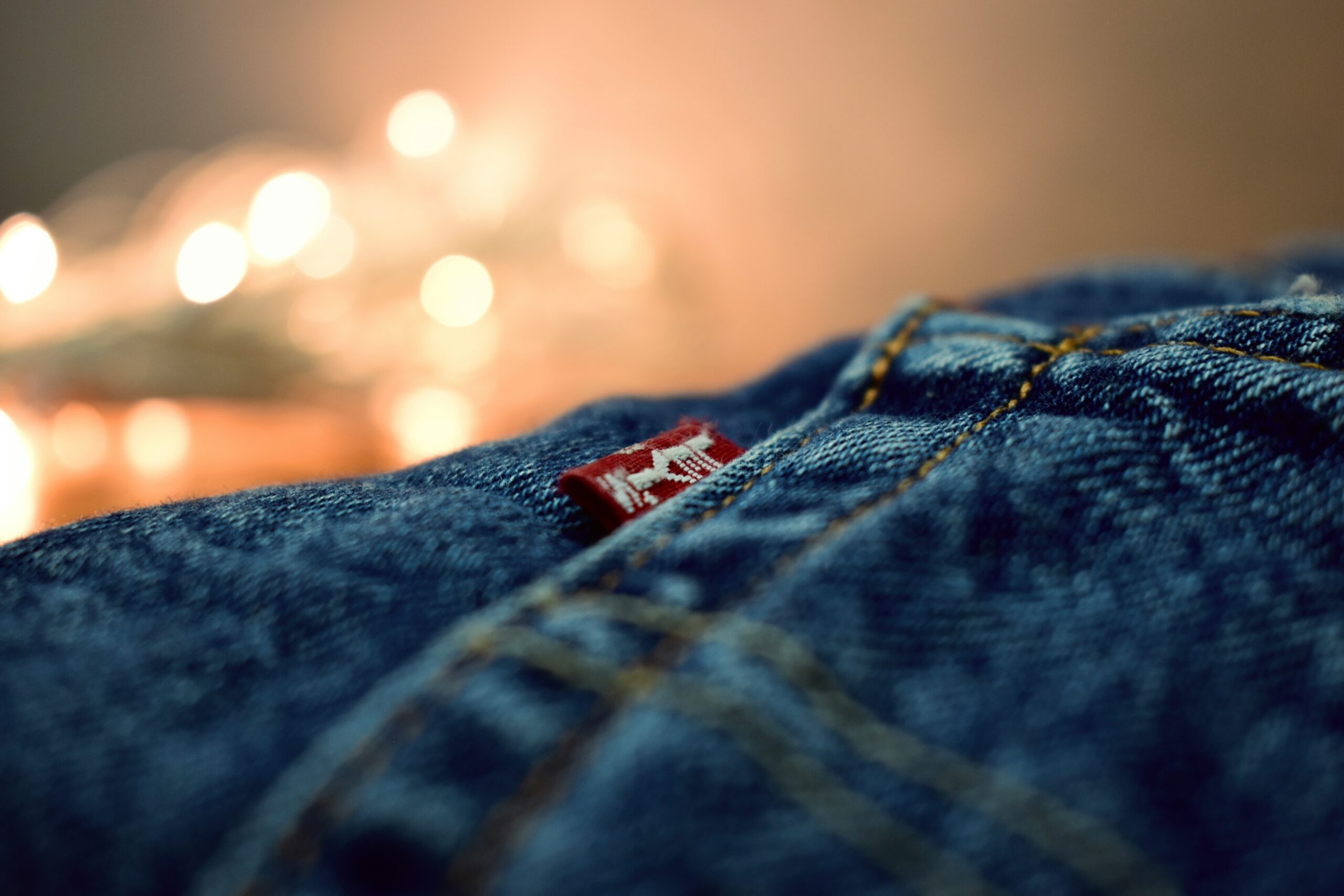 Пошлины США подрывают штаны: Levi’s может разориться из-за поставок на ткани