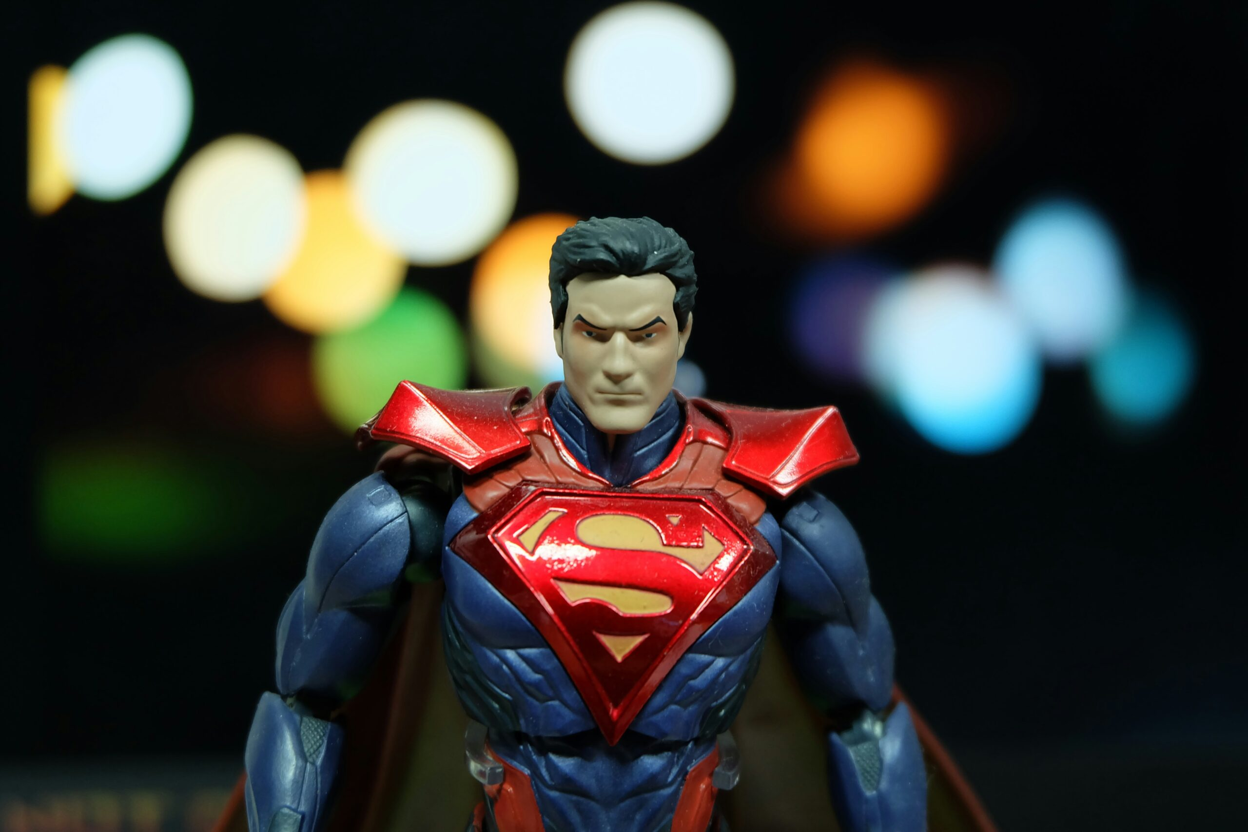 Экс-Супермен трижды плакал на премьере нового фильма DC