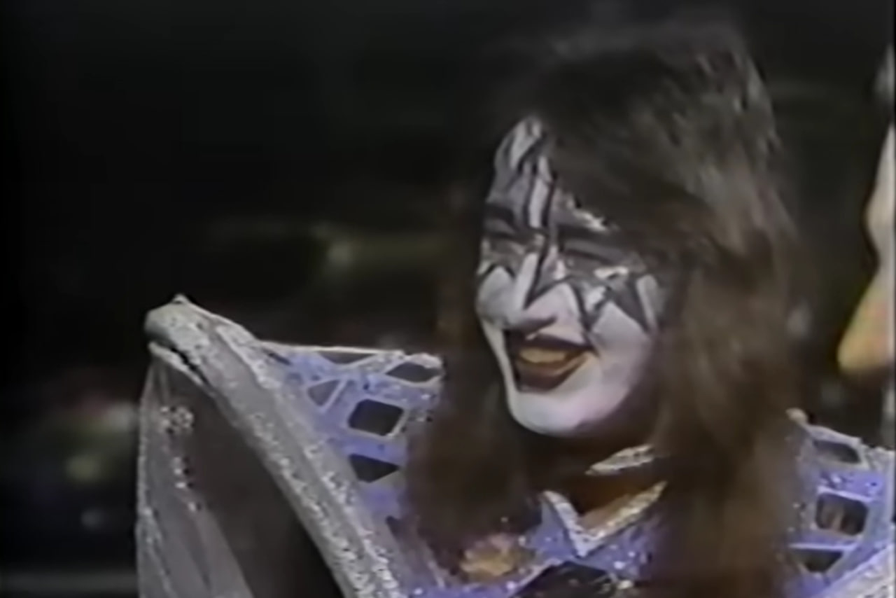 Легенда рок-н-ролла: умер гитарист Kiss Эйс Фрейли