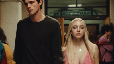 Образ недели: одежда Сидни Суини действует людям на нервы