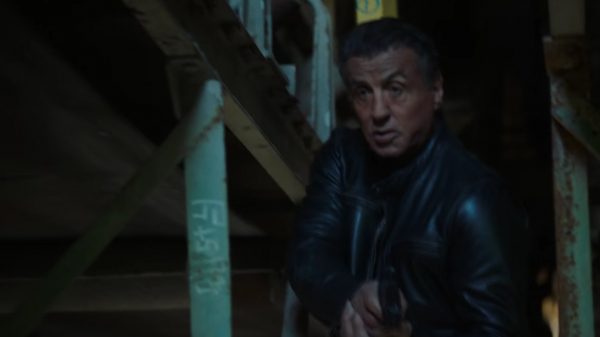 Сильвестр Сталлоне появился на церемонии вручения наград с тростью