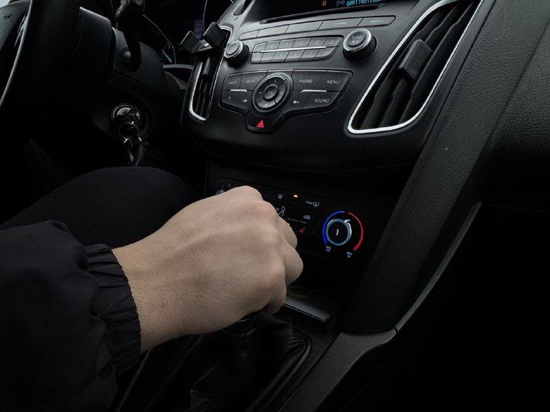 Пассажиры смогут проверять через сервисы «Госуслуг» законность работы таксистов