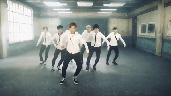 Участники корейской группы BTS вернутся на сцену после службы в армии