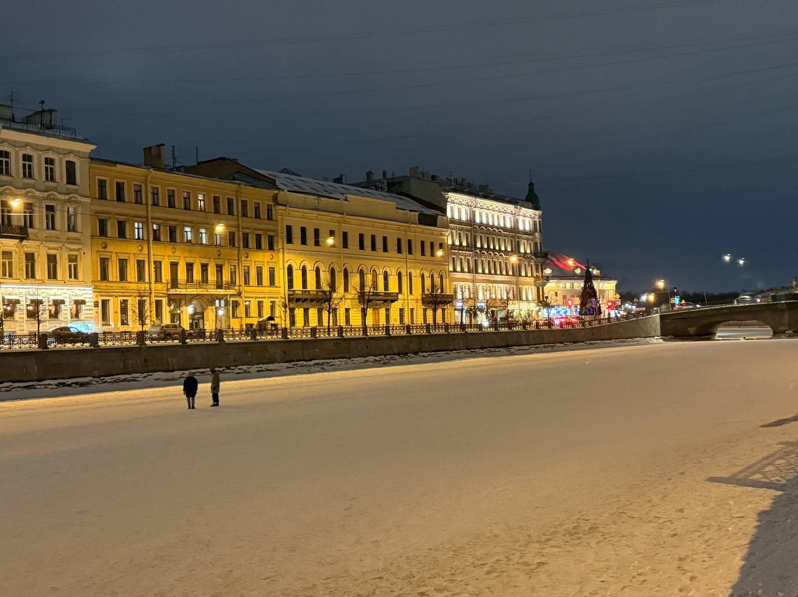 Баскетболист «Зенита» удивился прогулкам петербуржцев по льду рек
