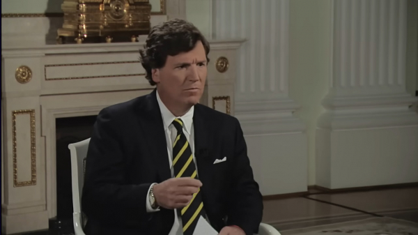 В Израиле задержали журналиста Такера Карлсона