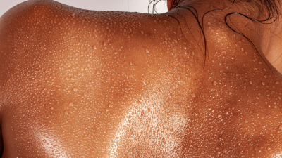 Дерматолог объяснила, зачем носить SPF дома