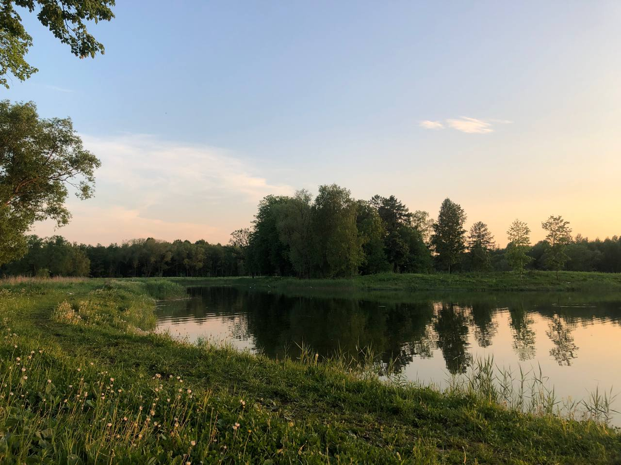 Психолог рассказала, почему к маю россияне могут ко всему перегореть