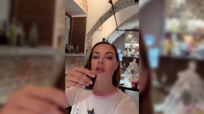 Телеведущая Екатерина Андреева пила кровь с целью омолодиться