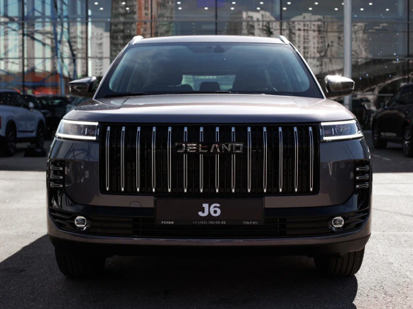 JELAND J6 — кроссовер с универсальным характером, созданный в России