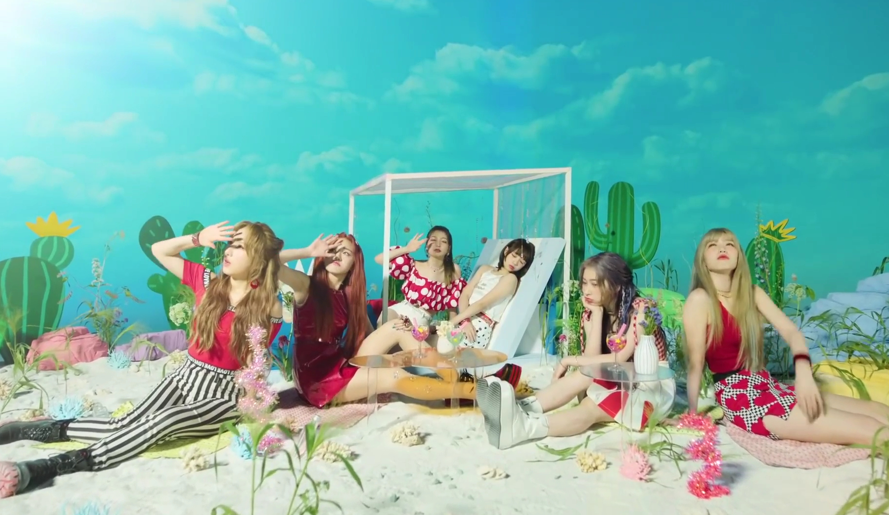 Последняя солистка Rocket Punch Суюн ушла из Woollim Entertainment